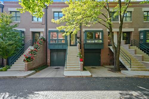 641 W Willow Unit 124, Chicago, IL 60614