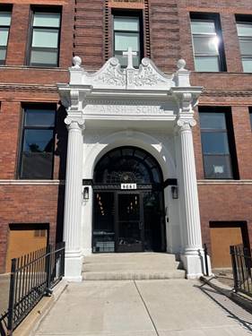 4641 N Ashland Unit 306, Chicago, IL 60640