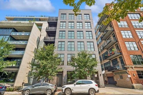 123 S Peoria Unit P2, Chicago, IL 60607