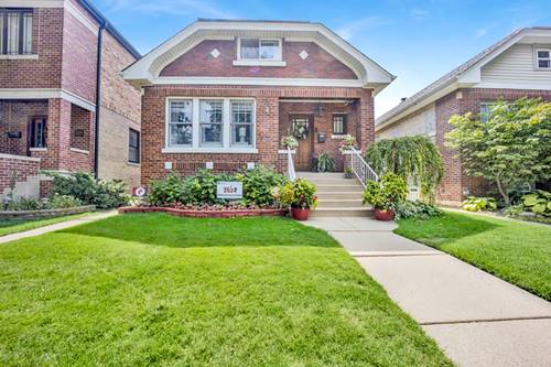 2443 W Berenice, Chicago, IL 60618