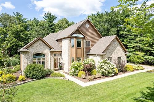 641 White Oak, Yorkville, IL 60560