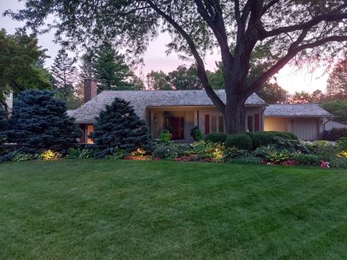 738 Spruce, Barrington, IL 60010