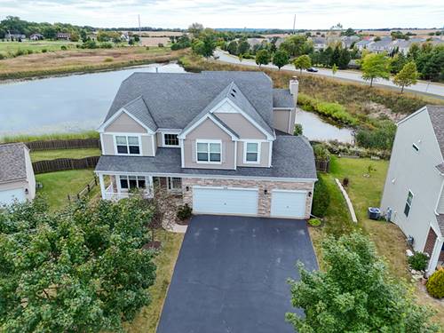 3121 Braeburn, Woodstock, IL 60098