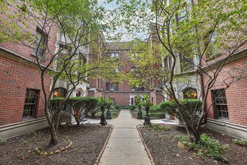 1111 Holly Unit 317, Oak Park, IL 60301