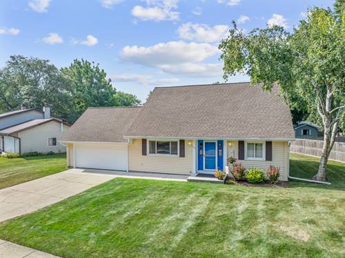 693 Dartmoor, Crystal Lake, IL 60014