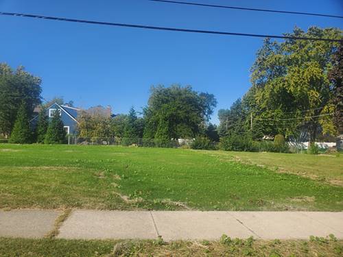 2646 Maple, Des Plaines, IL 60018