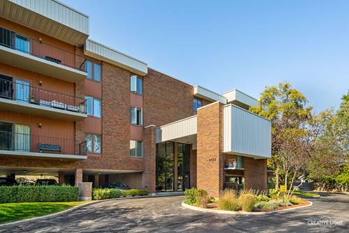 6585 Main Unit 404, Downers Grove, IL 60516