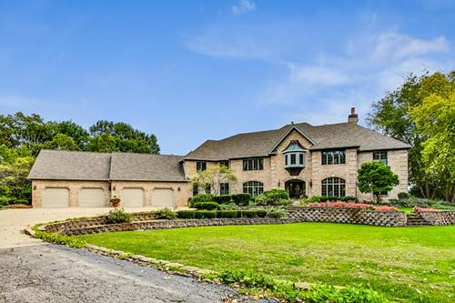 3S201 S Raddant, Batavia, IL 60510