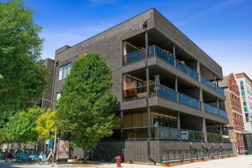 2324 N Winchester Unit 203, Chicago, IL 60647