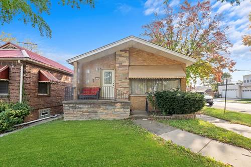 8759 S Paxton, Chicago, IL 60617