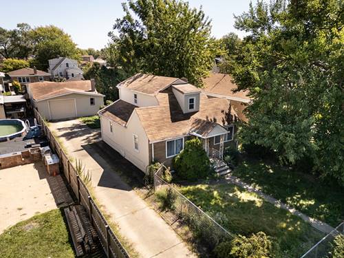 4821 S Lotus, Chicago, IL 60638