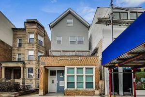 1450 W Barry Unit 1, Chicago, IL 60657