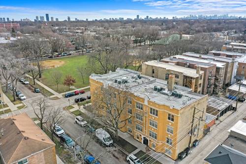 2709 W Glenlake Unit 3, Chicago, IL 60659