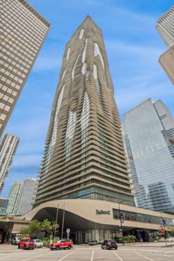 225 N Columbus Unit P4-19, Chicago, IL 60601