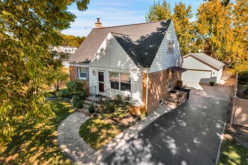 687 S Mitchell, Elmhurst, IL 60126