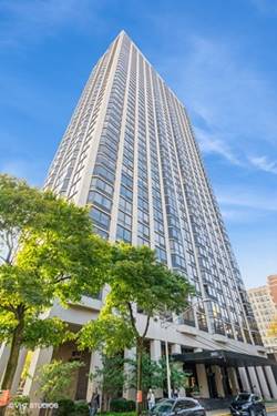 2650 N Lakeview Unit 703, Chicago, IL 60614