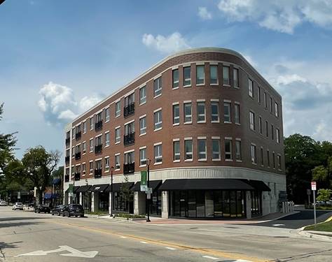 555 Roger Williams Unit 208, Highland Park, IL 60035