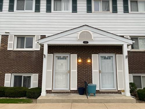 545 W Park Unit E, Libertyville, IL 60048