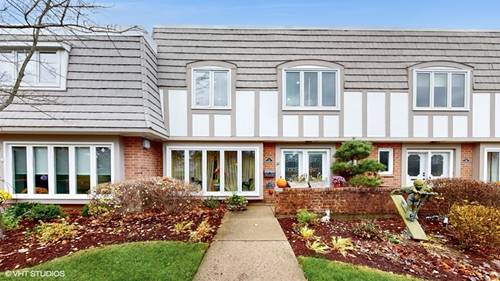 704 Lorraine, Highland Park, IL 60035