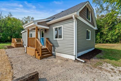 106 Georgine, Crystal Lake, IL 60014