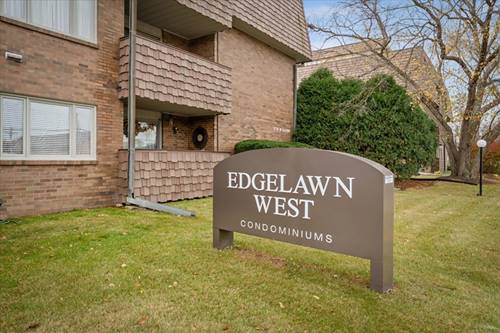1730 W Galena Unit 402E, Aurora, IL 60506