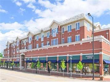 625 Deerfield Unit 201, Deerfield, IL 60015