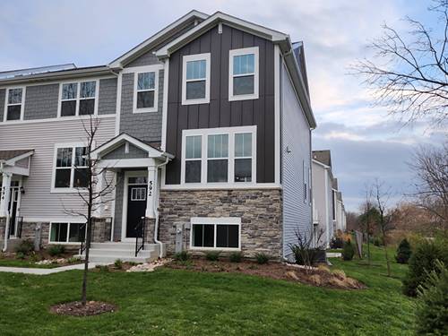 592 Wolverine Unit 592, Aurora, IL 60502