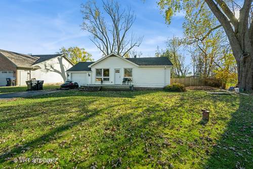 7107 N Oak, Wonder Lake, IL 60097