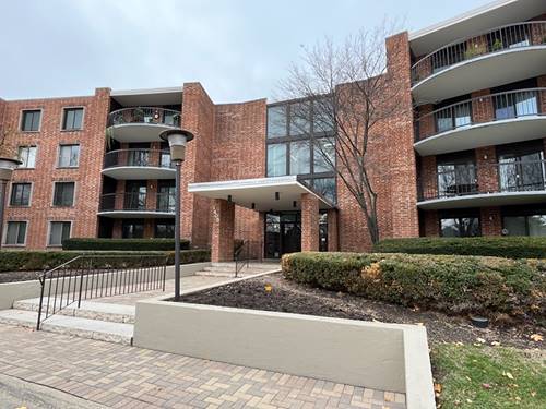 1405 E Central Unit 305A, Arlington Heights, IL 60005