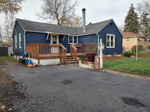 3902 N Lincoln, Westmont, IL 60559