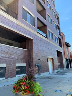 927 W Irving Park Unit 406, Chicago, IL 60613