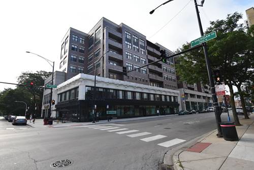 3833 N Broadway Unit 418, Chicago, IL 60613
