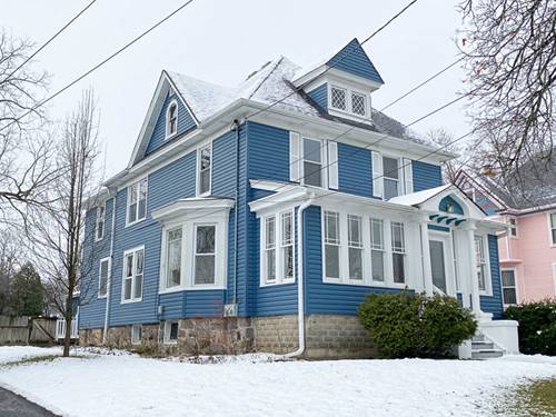 371 Lincoln Unit HOUSE, Woodstock, IL 60098