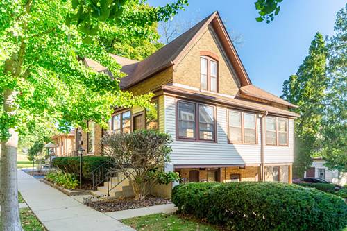 113 Elm Unit B, Elgin, IL 60123