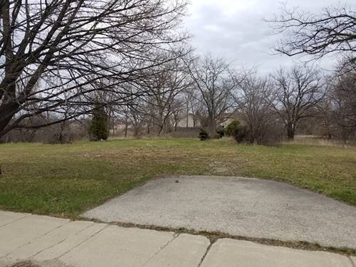 1577 N Dilleys, Gurnee, IL 60031