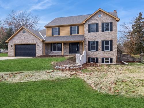 6105 N Wyndwood, Crystal Lake, IL 60014