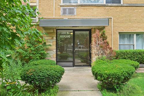 2205 W Highland Unit 4N, Chicago, IL 60659