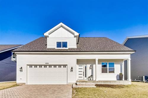 4024 Faith, St. Charles, IL 60174