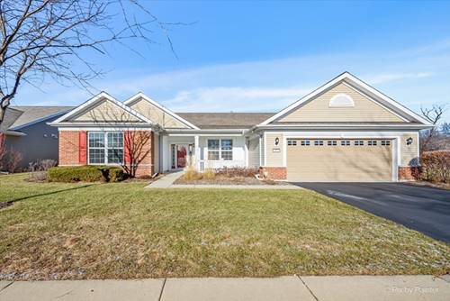 2425 Cape Cod, Elgin, IL 60124