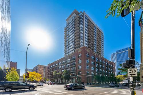 210 S Desplaines Unit 504, Chicago, IL 60661