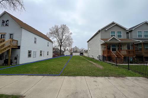 2457 W 46th, Chicago, IL 60632