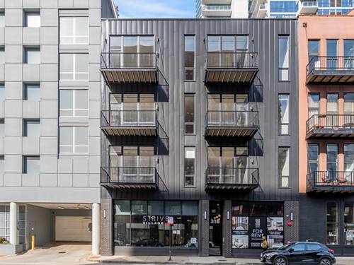 318 W Grand Unit 304, Chicago, IL 60654