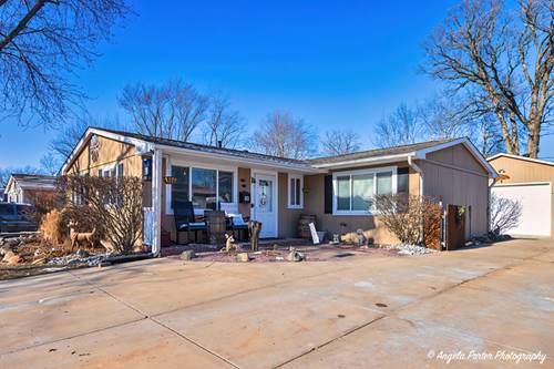 18564 W Judy, Gurnee, IL 60031