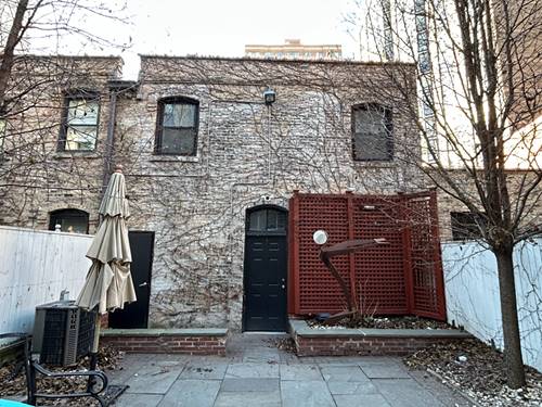 1246 N State Unit 2, Chicago, IL 60610