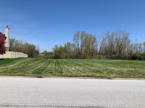 2112 Nichols, Lynwood, IL 60411