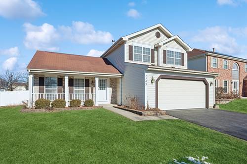 1143 Hill Crest, Carol Stream, IL 60188