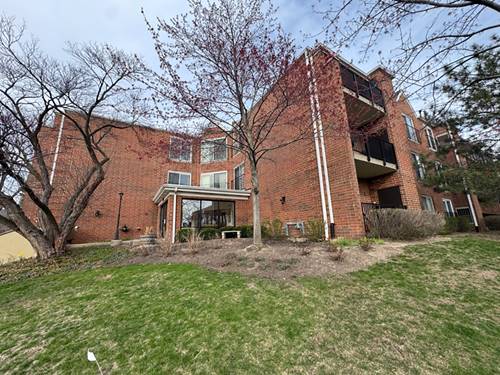 815 Leicester Unit 211, Elk Grove Village, IL 60007