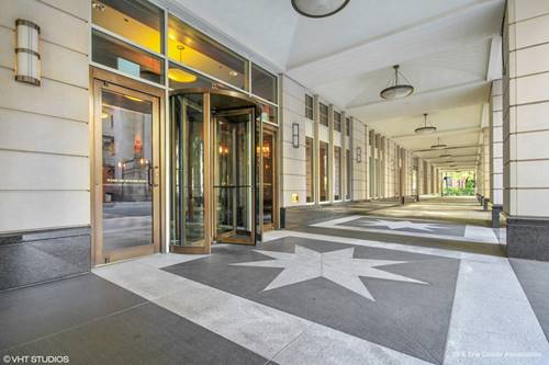 55 E Erie Unit 5201, Chicago, IL 60611