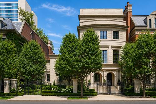 460 W Huron, Chicago, IL 60654