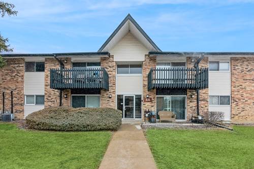 5 A Kingery Quarter Unit 202, Willowbrook, IL 60527